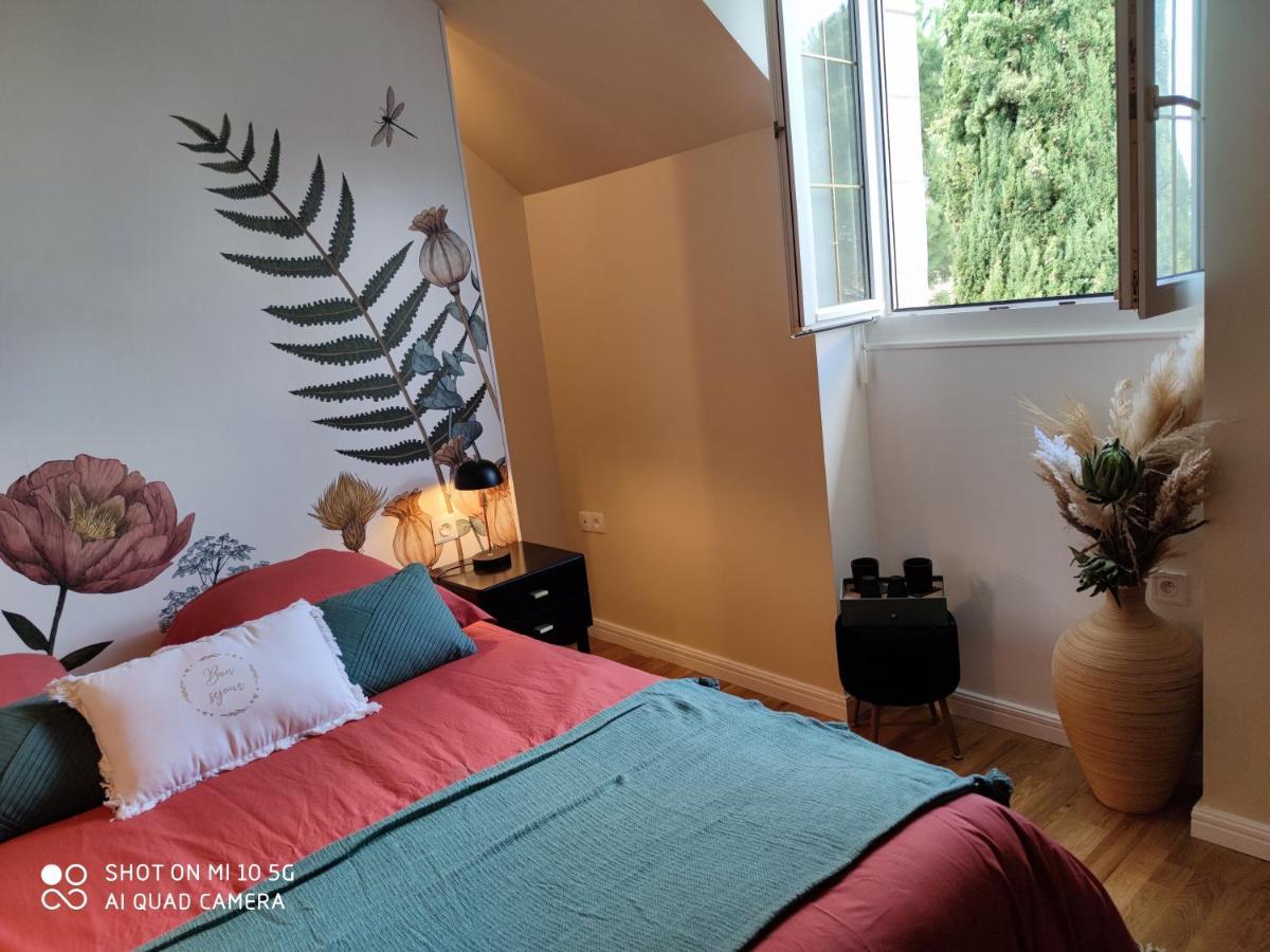 Reves & Riviere Bed & Breakfast エクステリア 写真